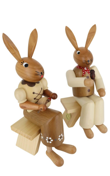 Easter bunny couple on chairs, 22 cm by SEIFFEN.COM_2