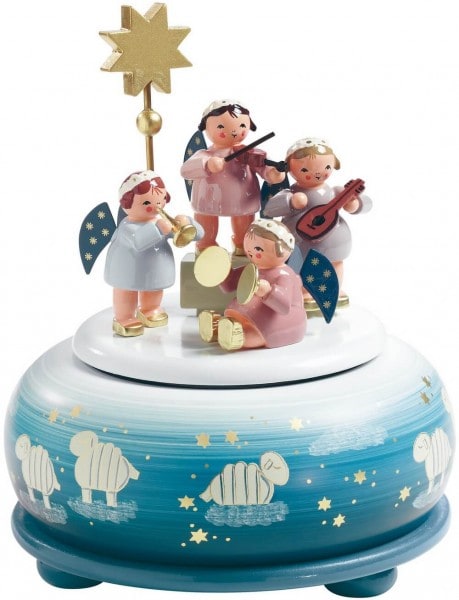Music box sky concert from KWO